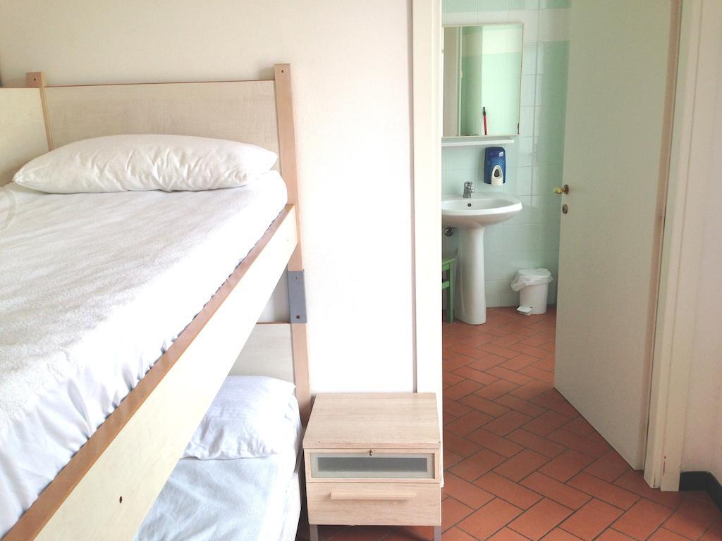 Ospitalia Del Mare Hostel เลวานโต ห้อง รูปภาพ