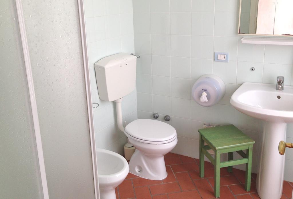 Ospitalia Del Mare Hostel เลวานโต ห้อง รูปภาพ