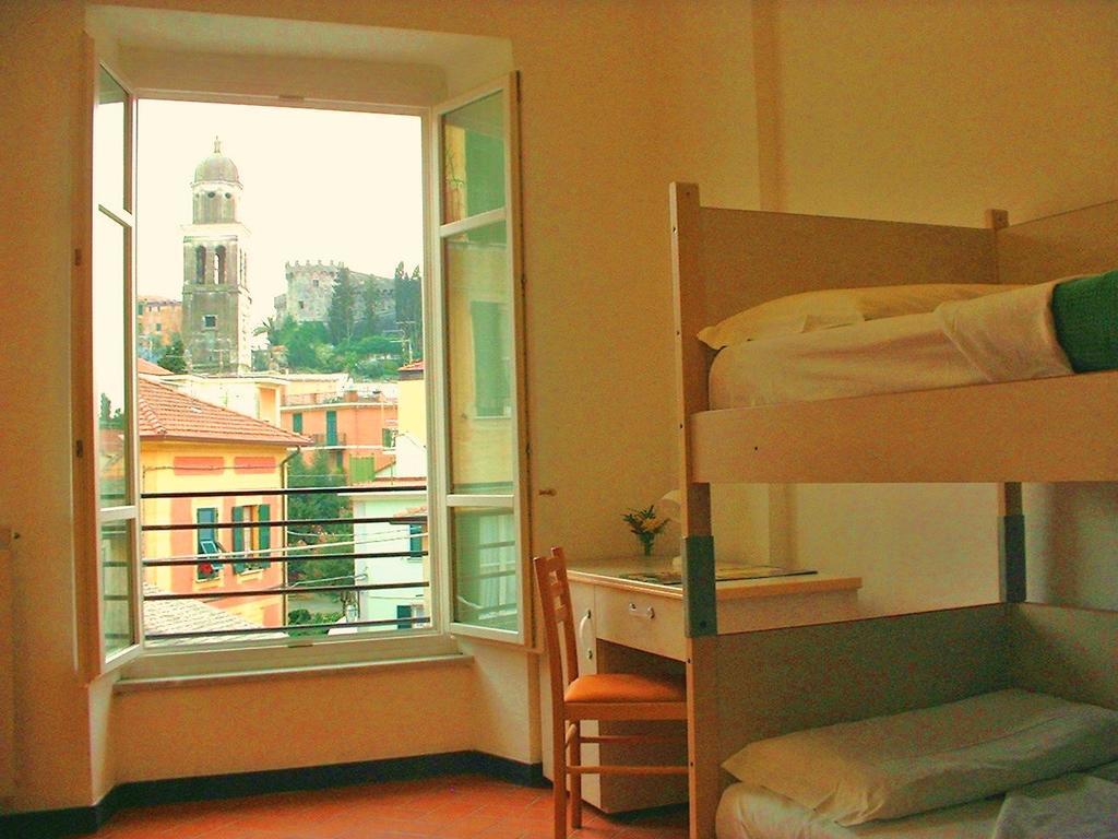 Ospitalia Del Mare Hostel เลวานโต ภายนอก รูปภาพ