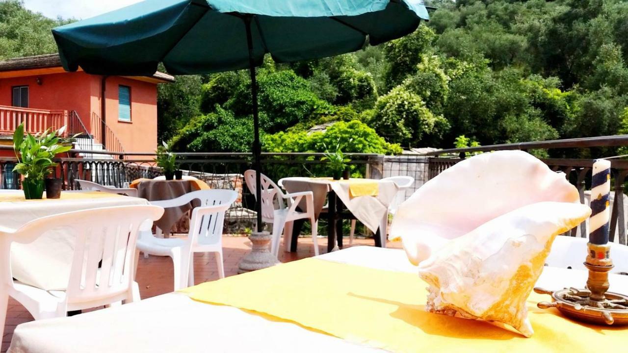 Ospitalia Del Mare Hostel เลวานโต ภายนอก รูปภาพ
